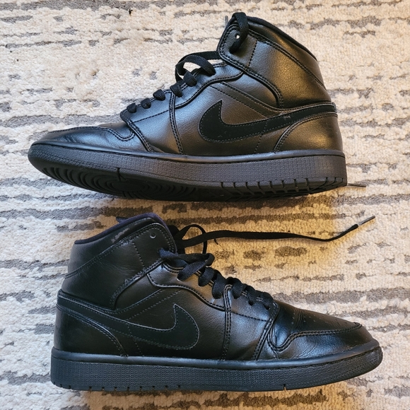 air jordan 1 mid size 8.5